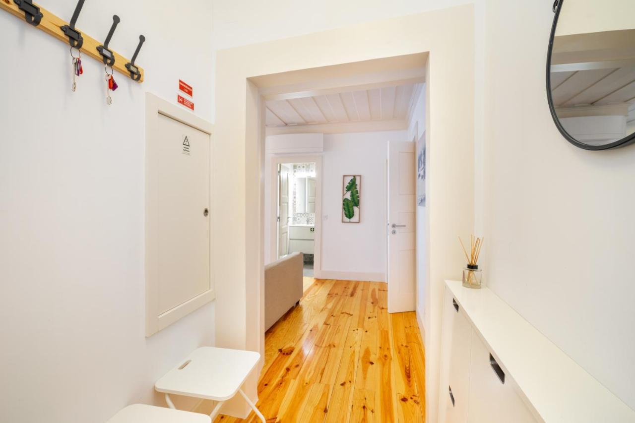 Whome Intendente Modern 1-Bed W/ Lift & Ac In Top Notch Location Lisbon Exterior photo